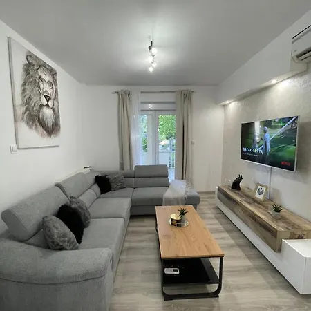 Apartment Holiday Zadar