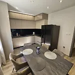 Lejlighed Apartment Holiday Zadar *
