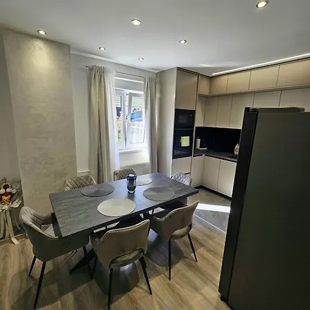 Daire Apartment Holiday Zadar