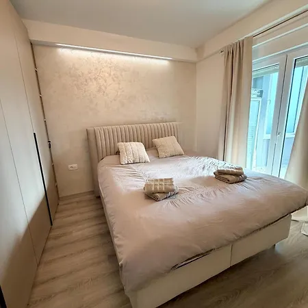 Apartment Holiday Zadar Appartamento *